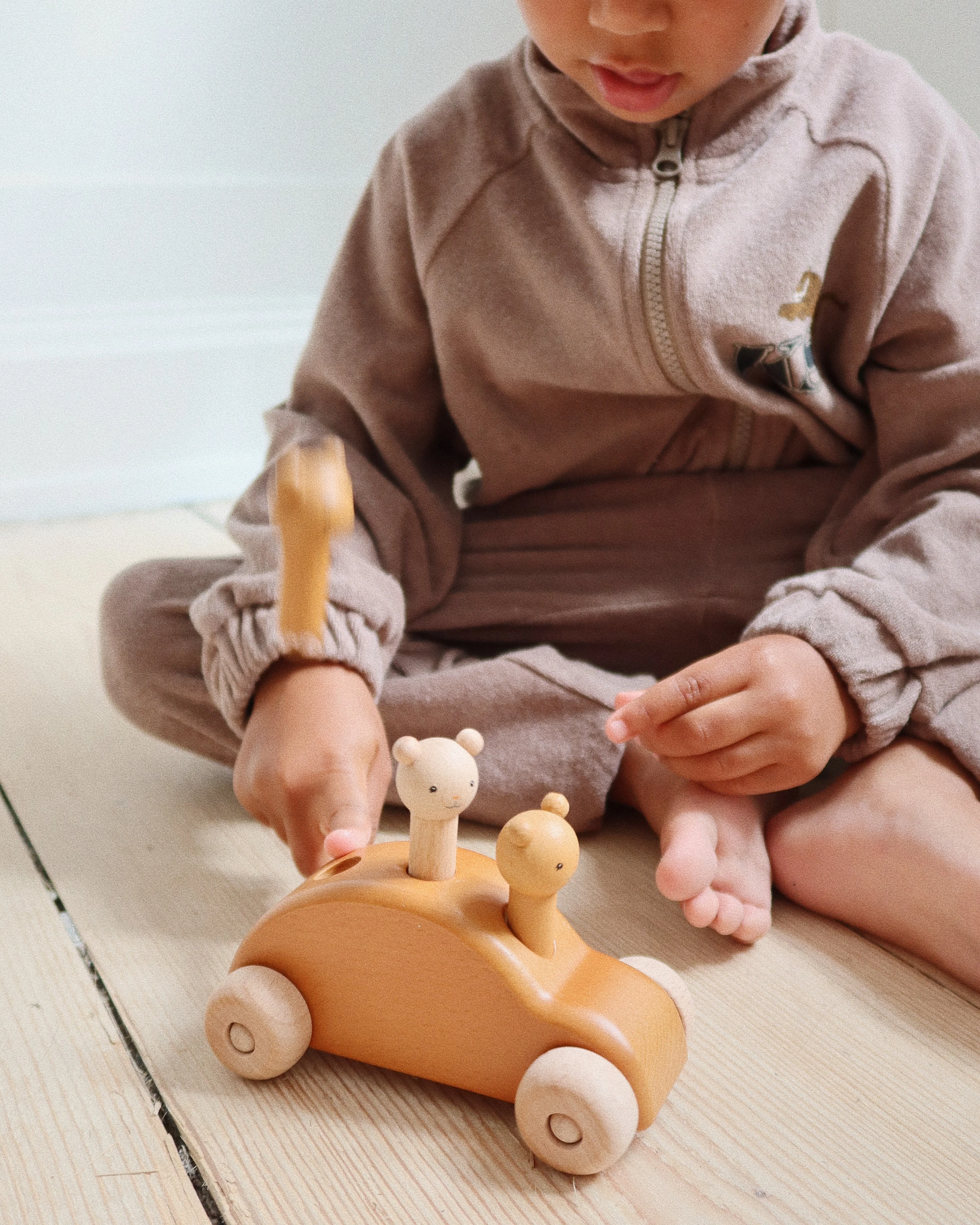 Wooden Pop-Up Car - Image 4