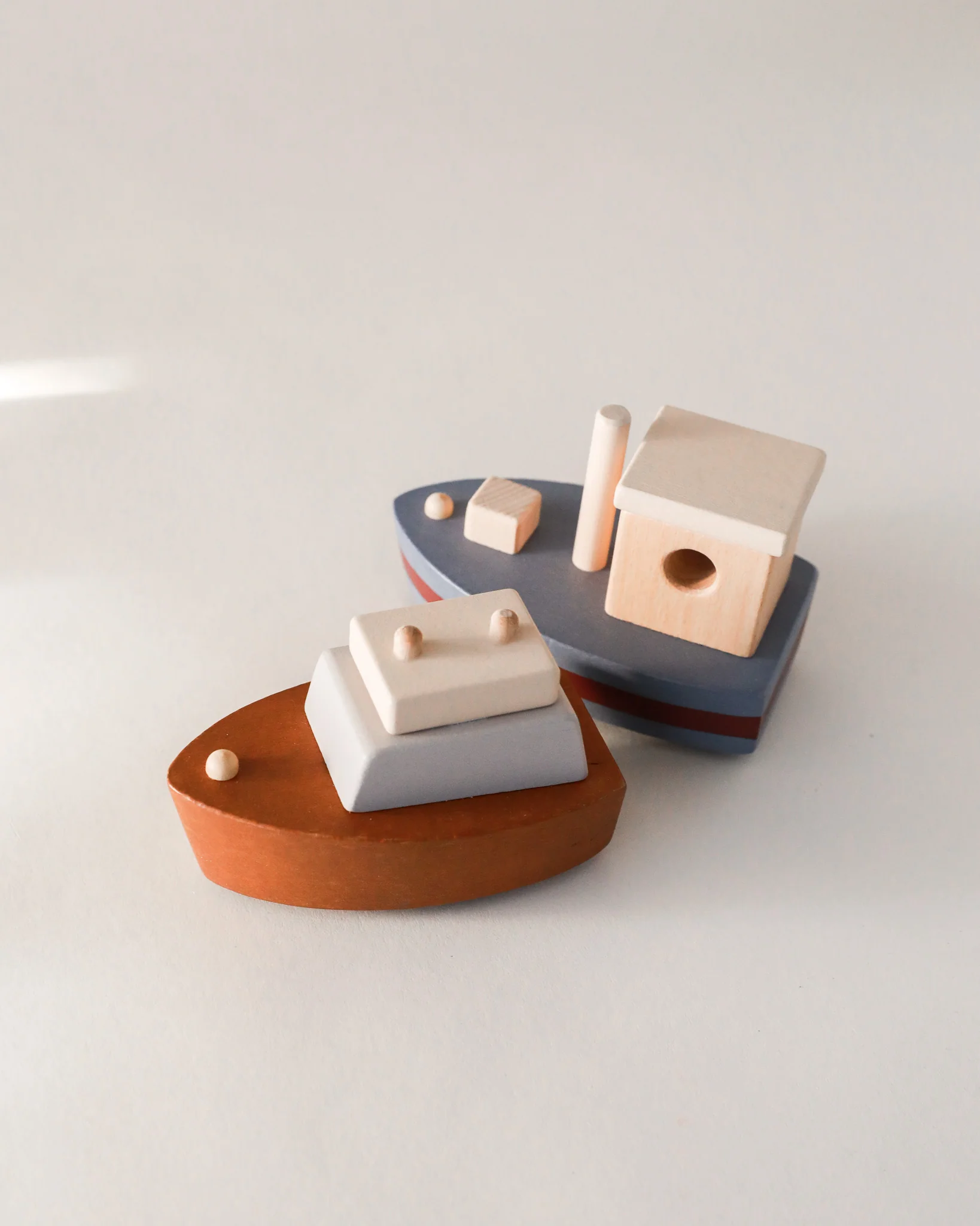 Wooden Rolling Toy Boats (pack of 2) - Image 4