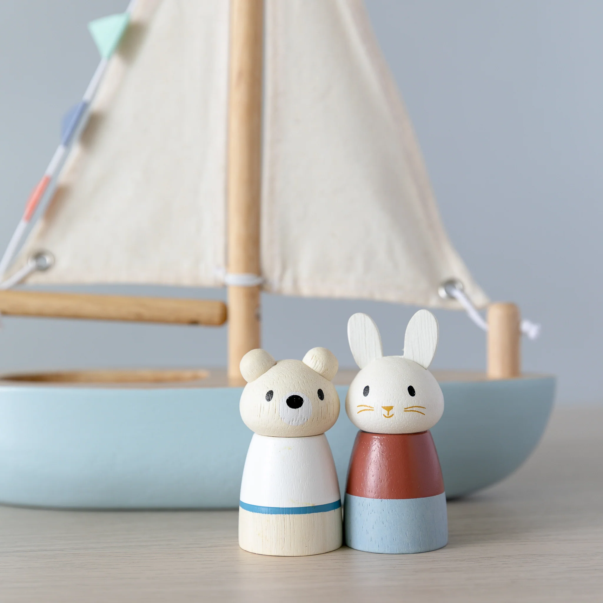 Tender Leaf Toys | Wooden Sailaway Boat - Image 3
