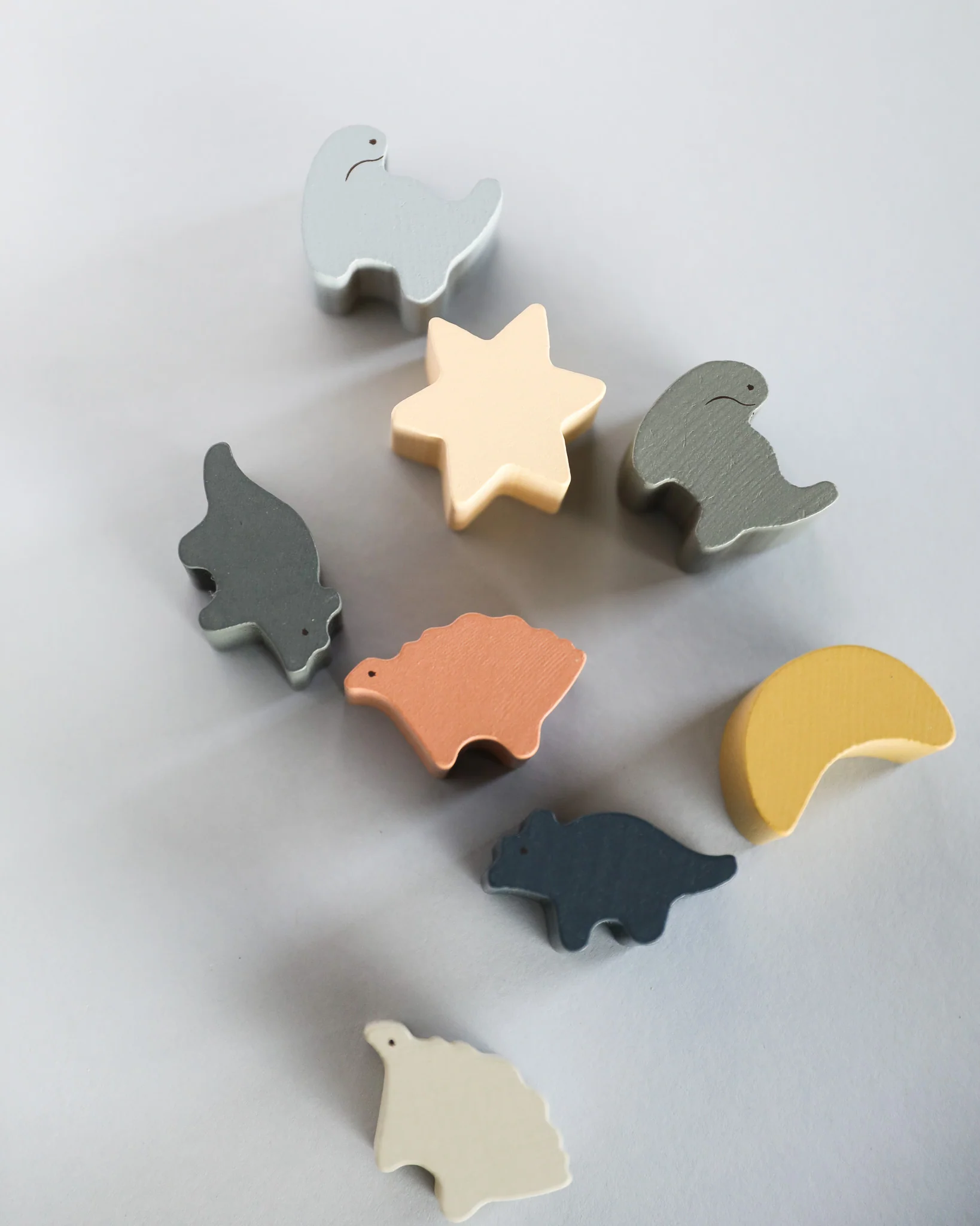 Konges Sloejd | Wooden Shape Sorter - Dino - Image 3