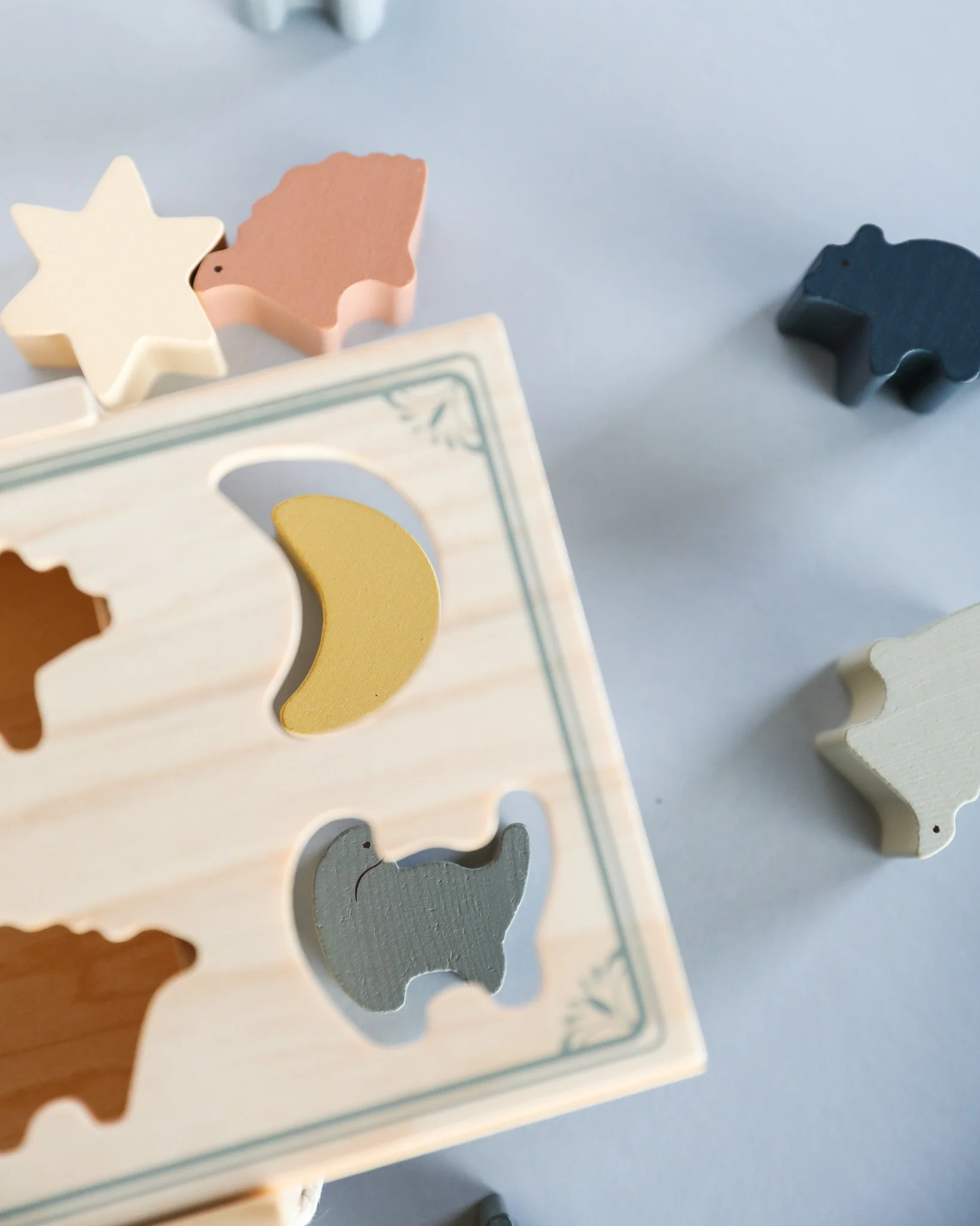 Konges Sloejd | Wooden Shape Sorter - Dino - Image 6