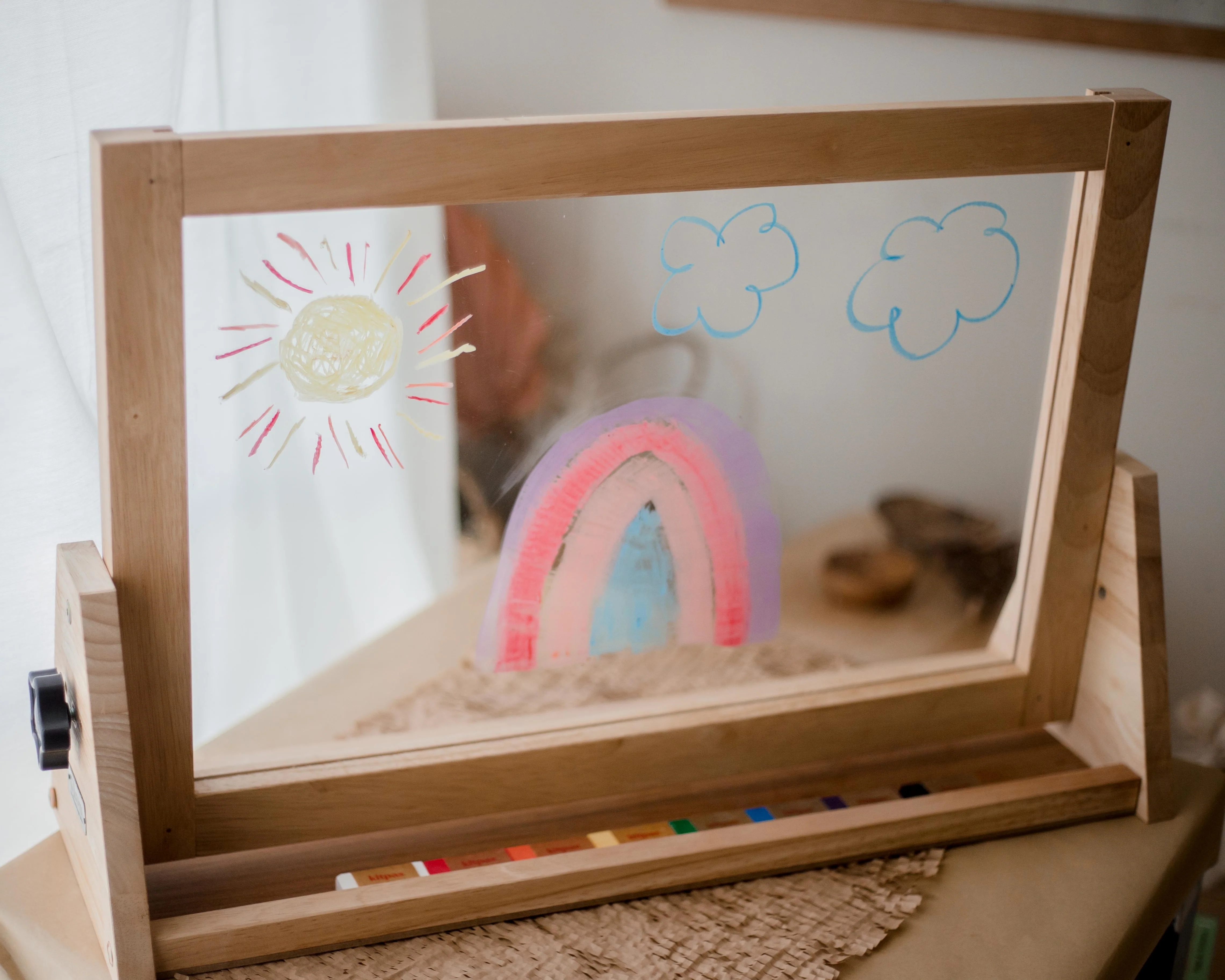 Wooden Table Easel - Image 3