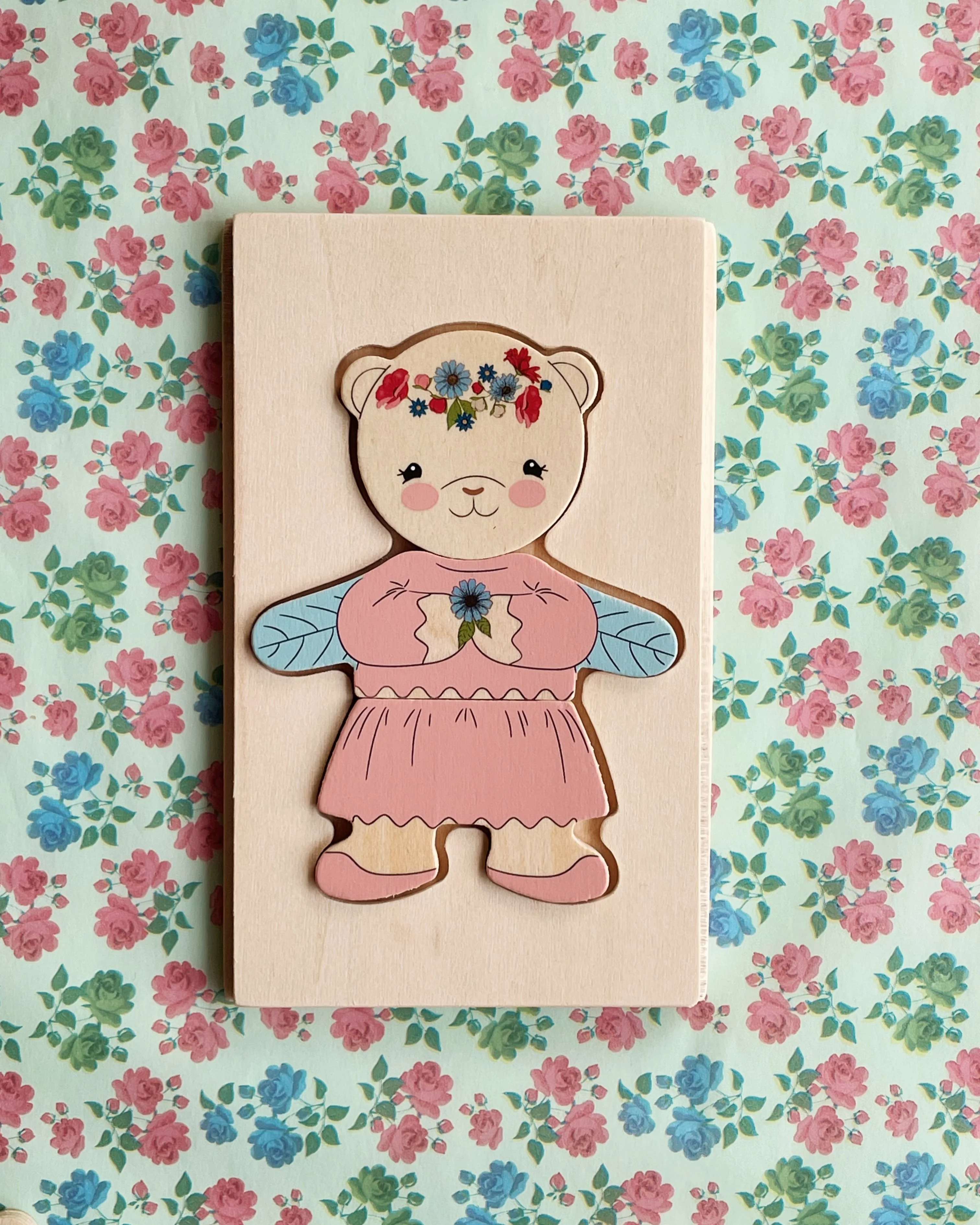 Wooden Teddy Dress-up Puzzle - Dusty Pink - Image 4