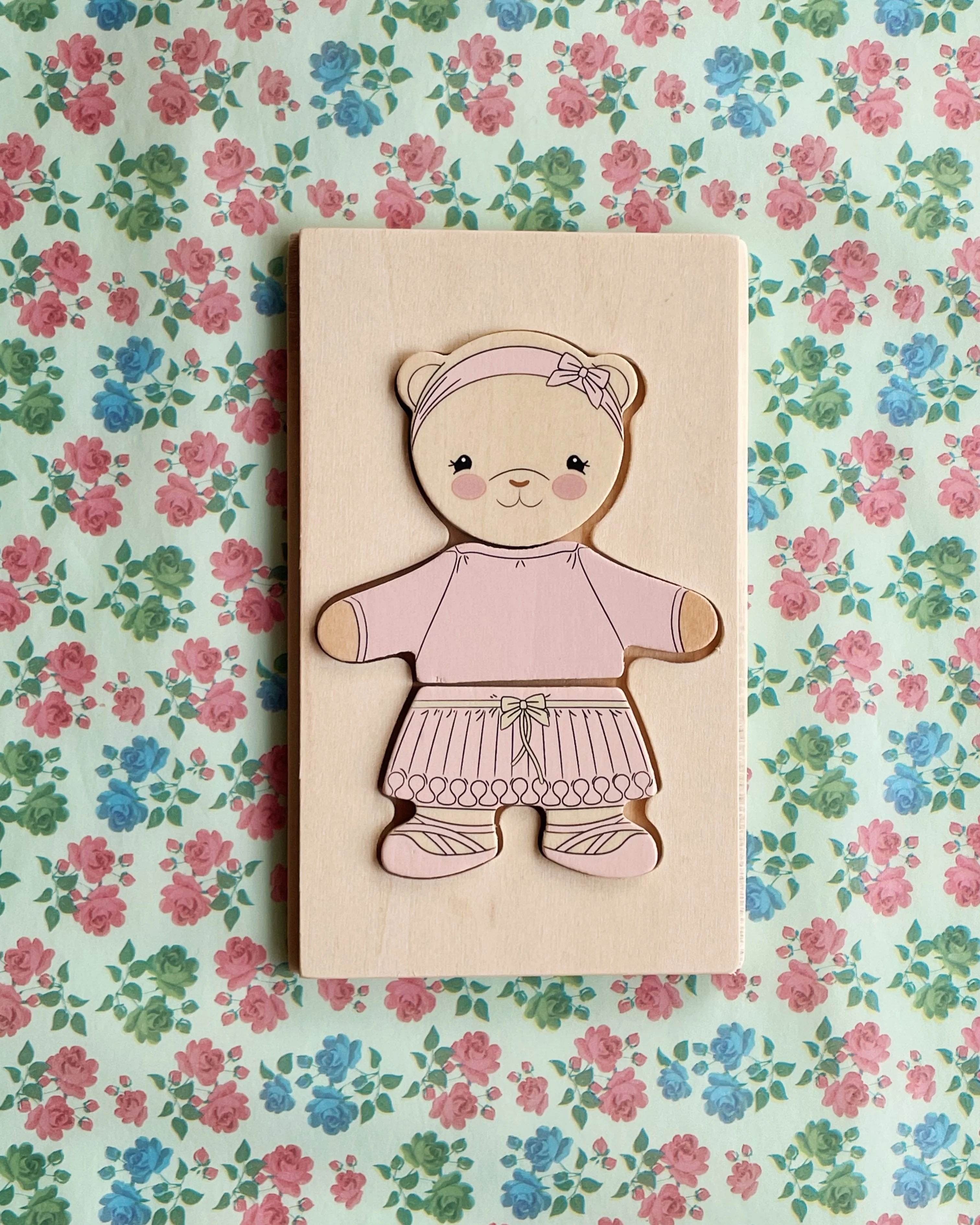 Wooden Teddy Dress-up Puzzle - Dusty Pink - Image 5