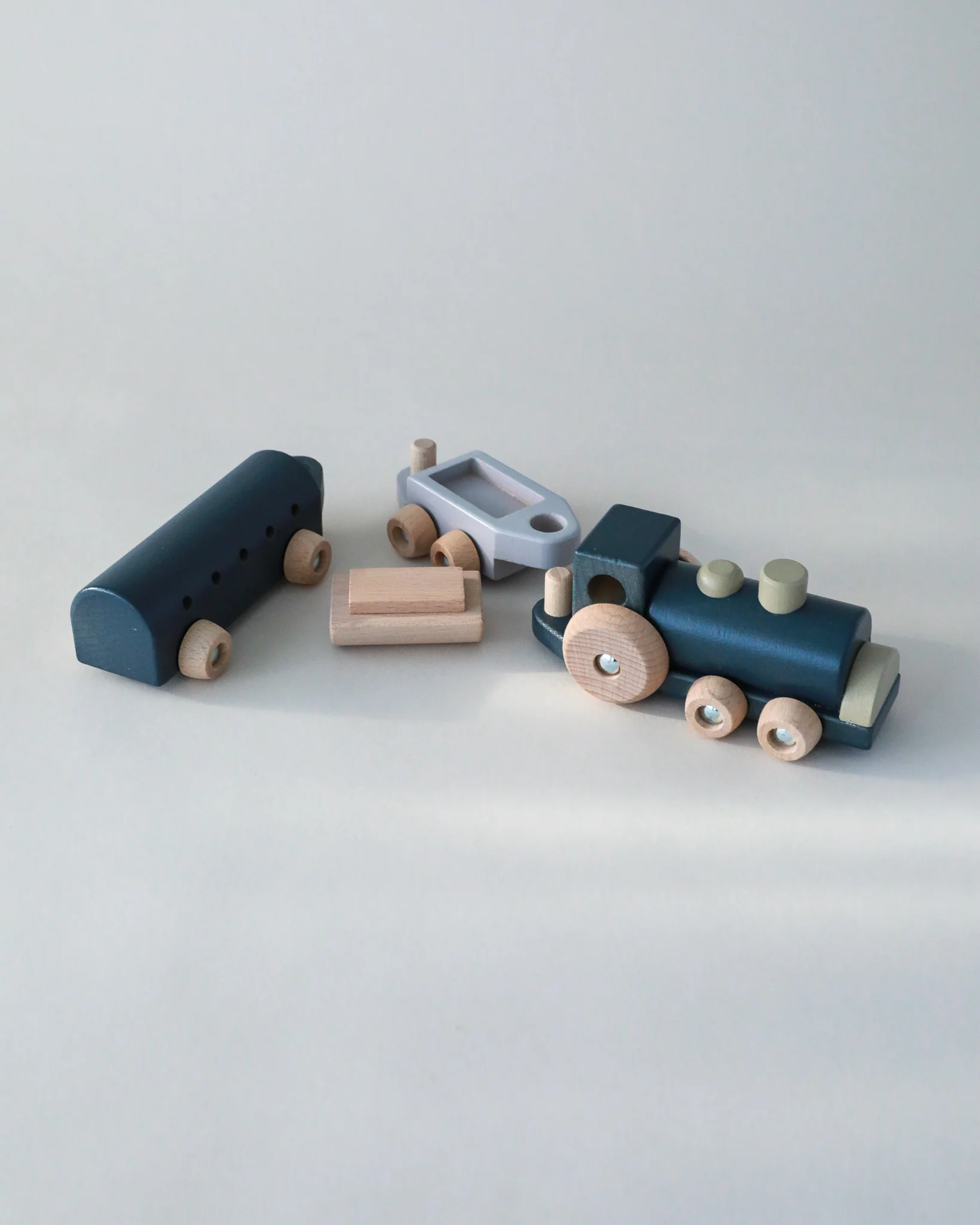 Wooden Toy Train - Image 2