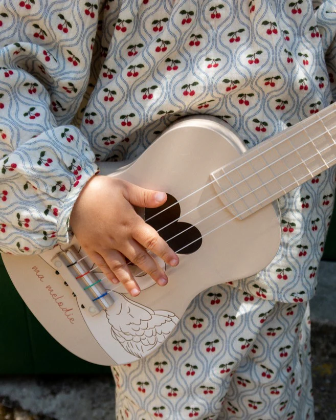 Wooden Ukulele - Swan - Image 3